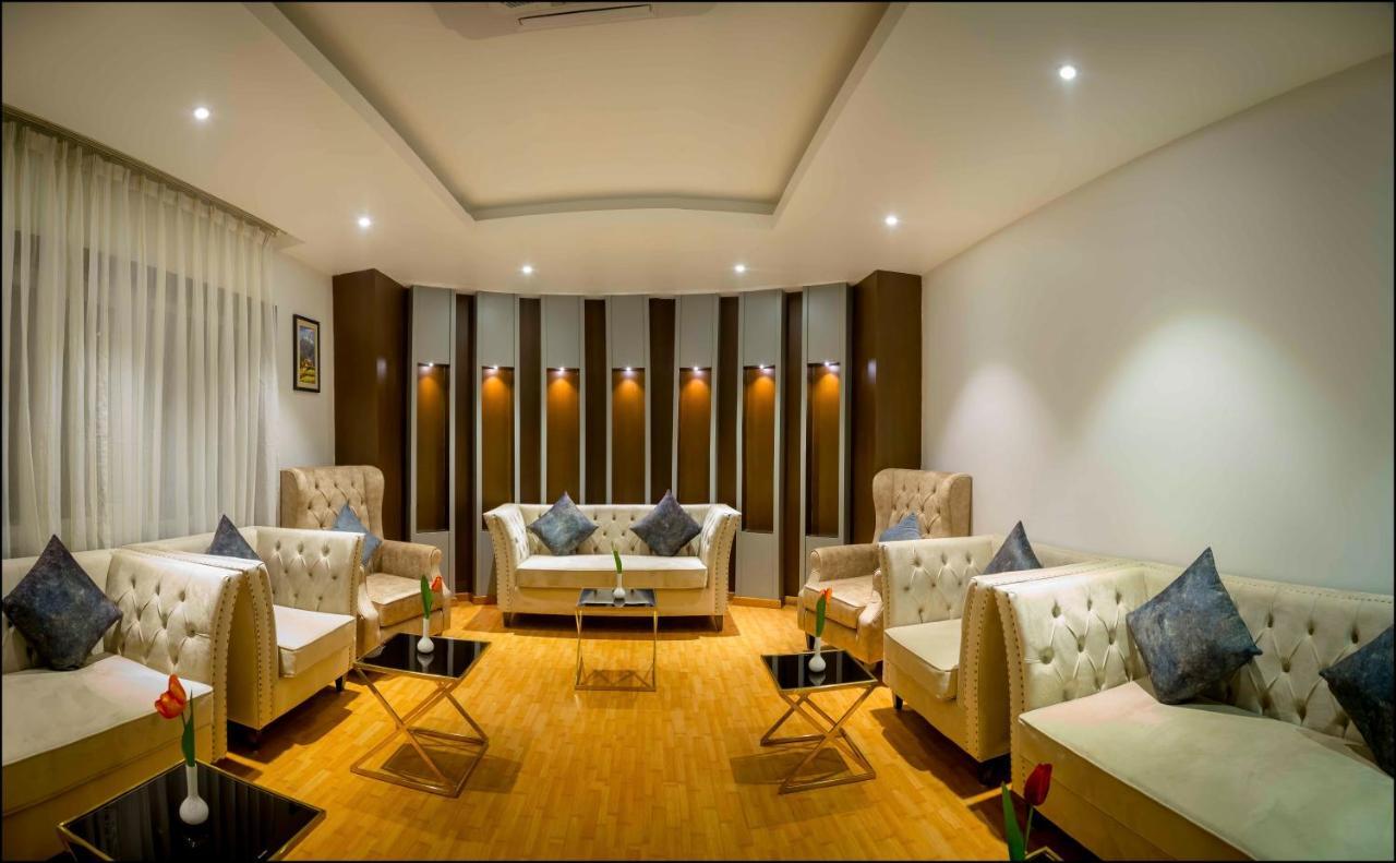 Hotel The Kingsbury Birtamode Ngoại thất bức ảnh